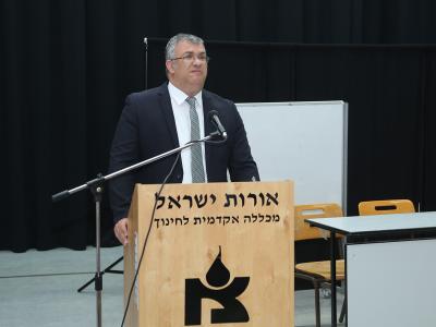 Prof/ Yuval Sinai